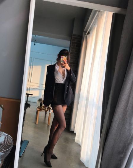 青苹果影院yy8090_BD英语高清免费观看